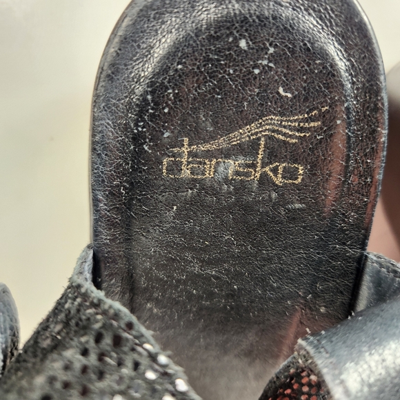 DANSKO Women's Joanie Sandal 42 / 11.5 Black Snake Print Leather Open Toe Shoe - Picture 10 of 13